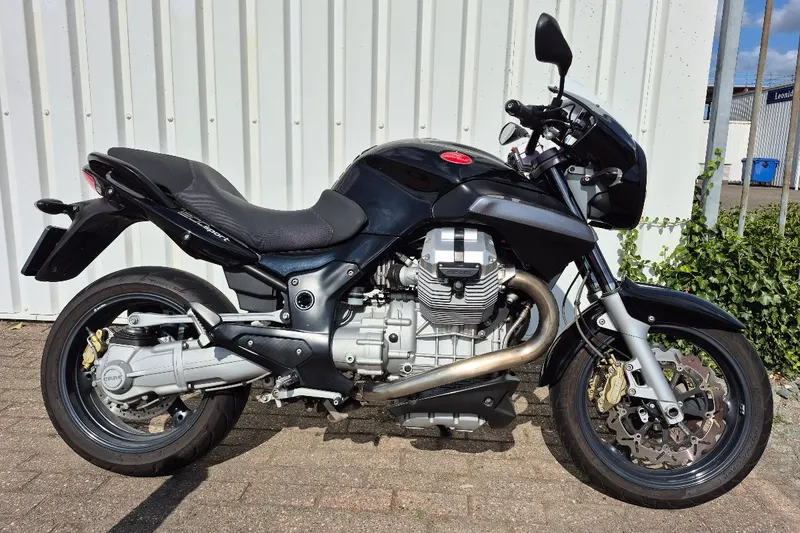 Moto Guzzi 1200 Sport (2008)