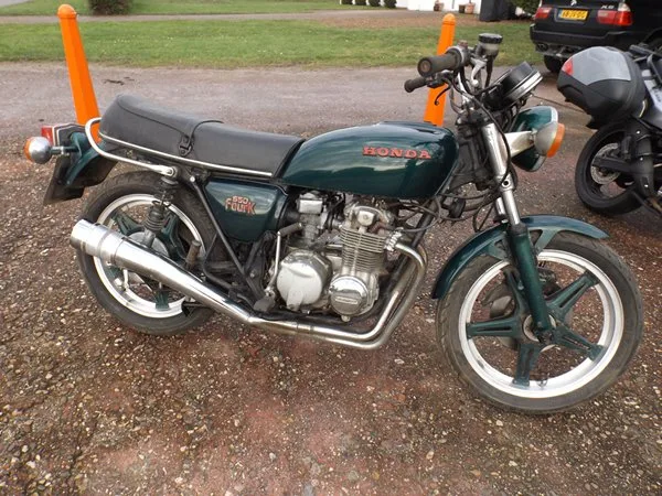 Honda CB 550 (1979) — foto 1