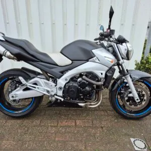Suzuki GSR 600 (0) — foto 1
