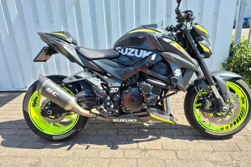 Suzuki GSX-S750 (2017)