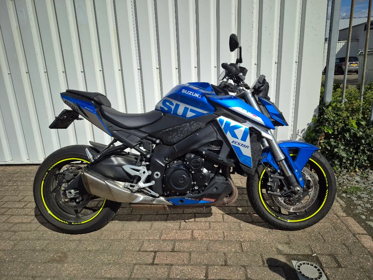 Suzuki GSX-S950 (2022) — foto 1