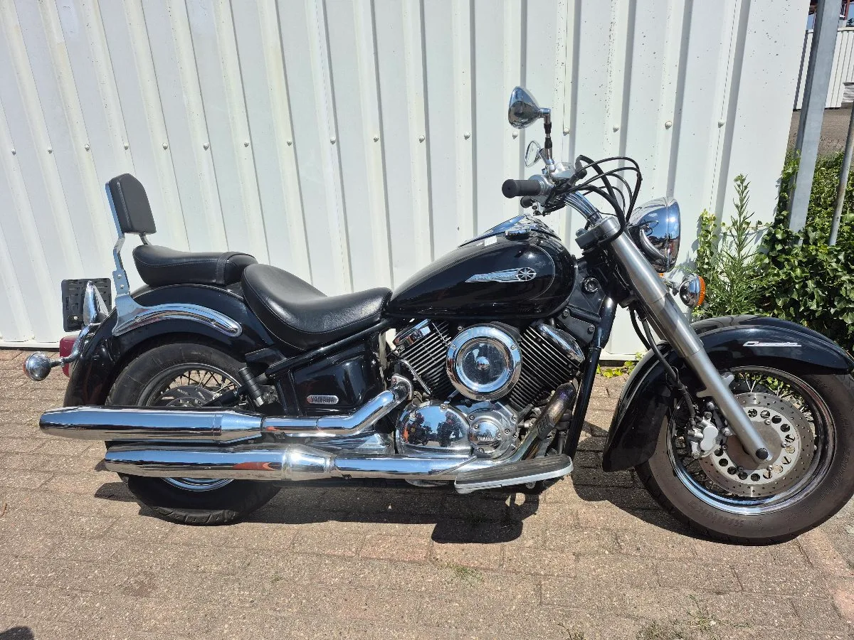 Yamaha Dragstar 1100 Classic (2006) — foto 1