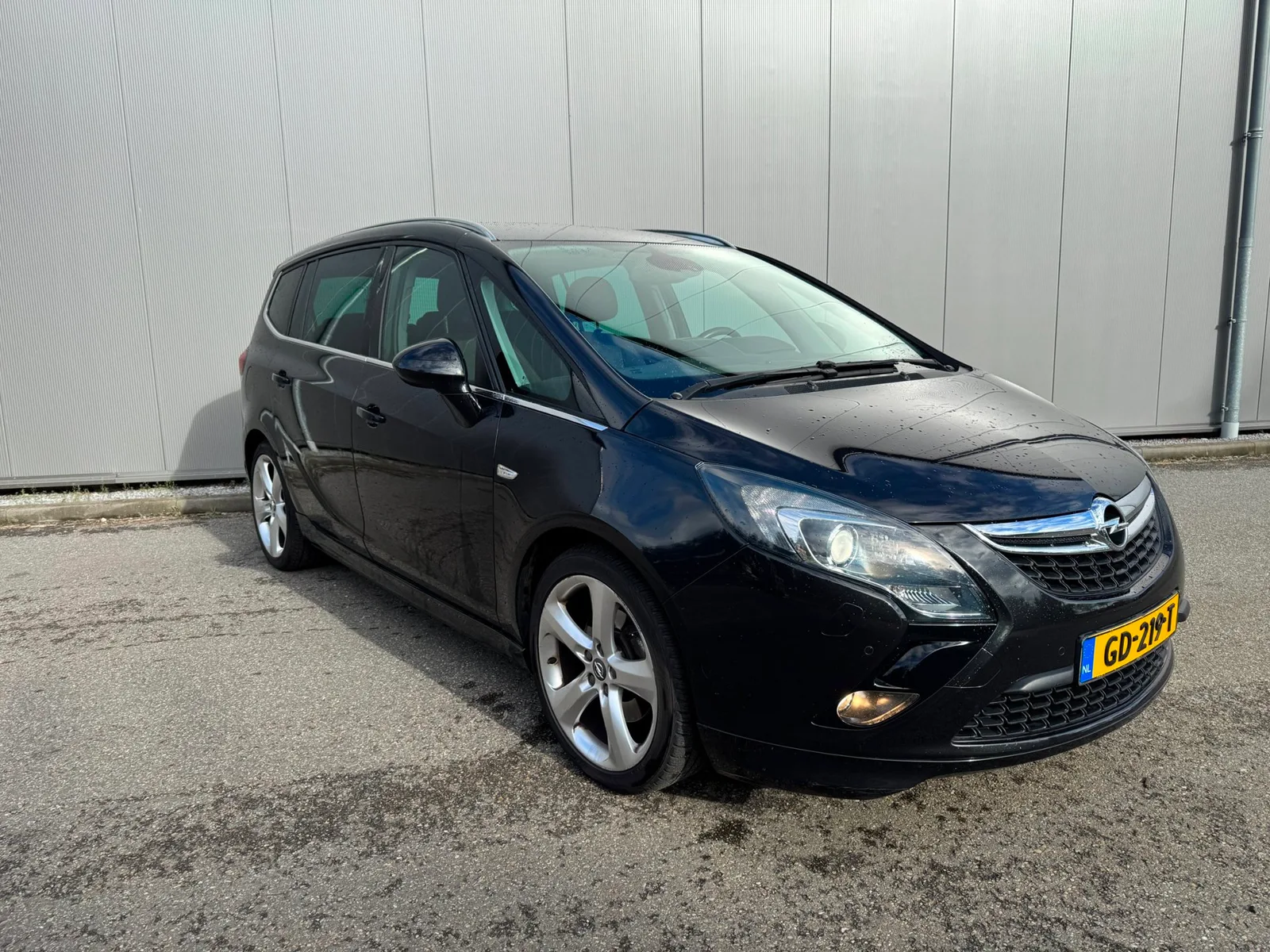 Opel Zafira (2014) — foto 1