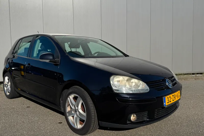 Volkswagen Golf (2008)