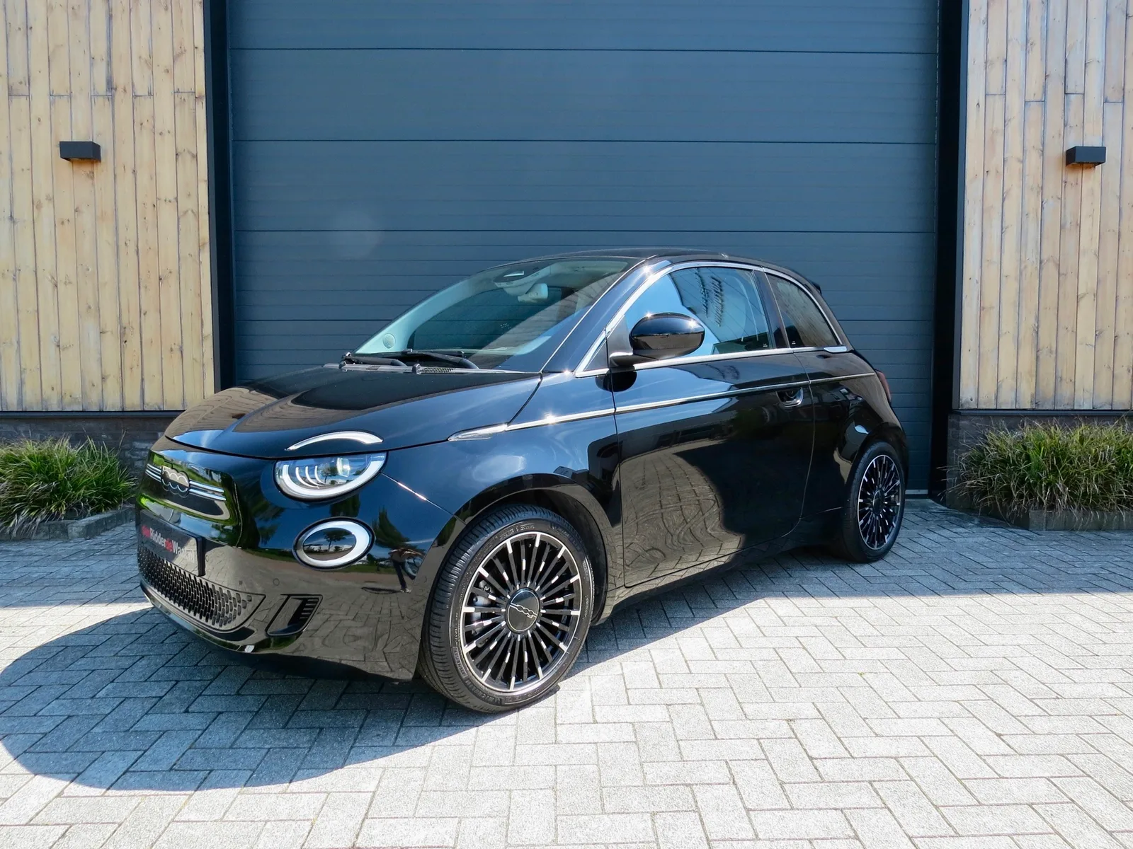Fiat 500e (2024) — foto 1