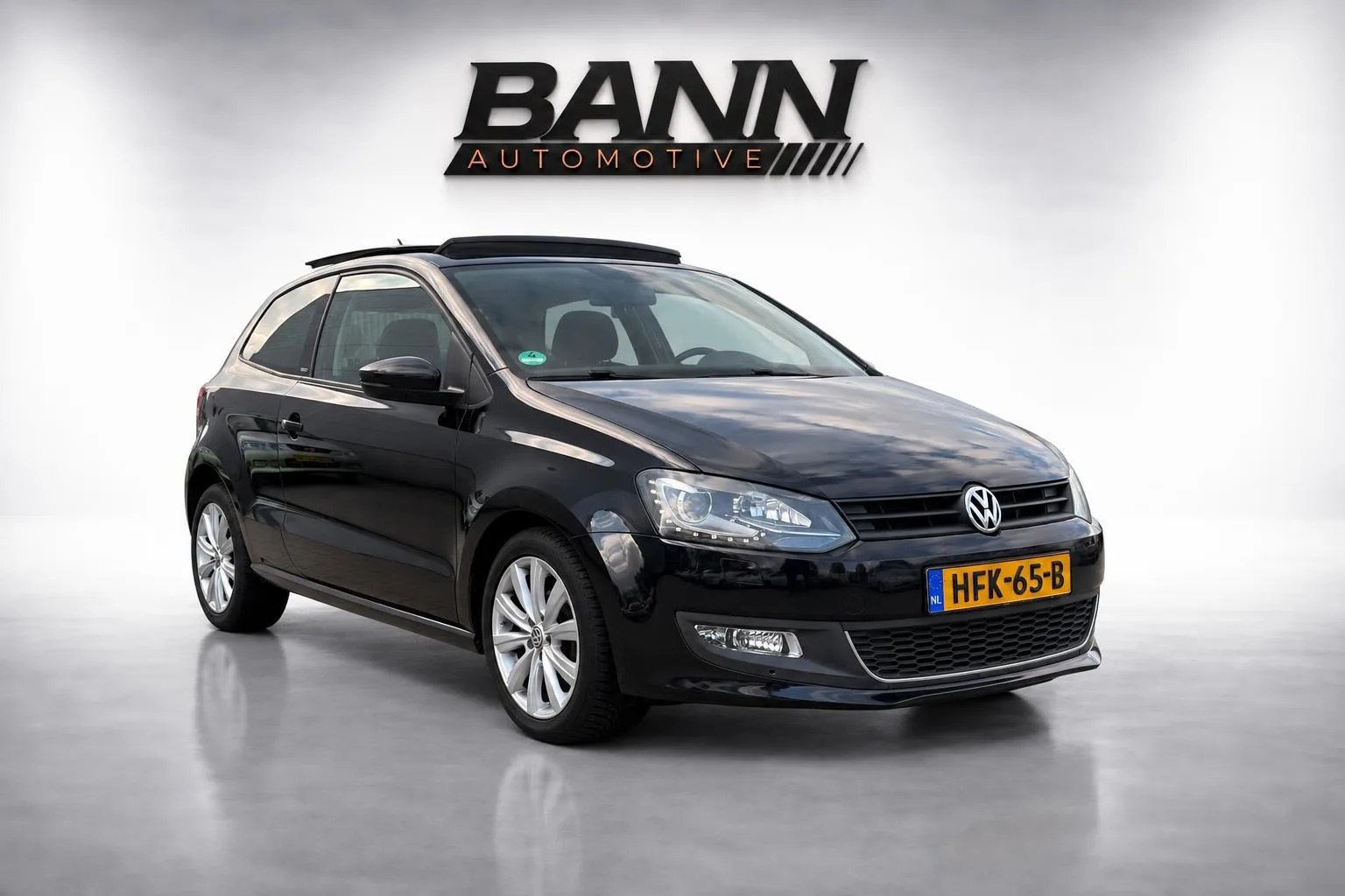 Volkswagen Polo (2011) — foto 1