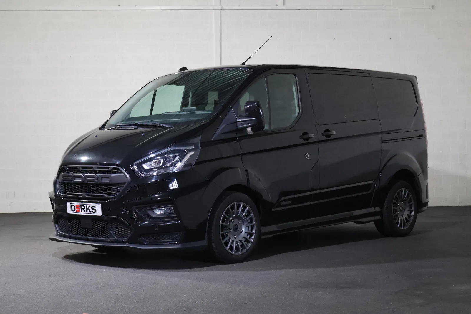Ford Transit Custom (2022) — foto 1