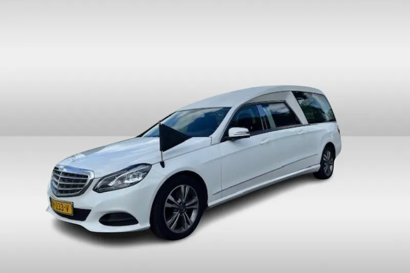 Mercedes-Benz E-Klasse (2016)