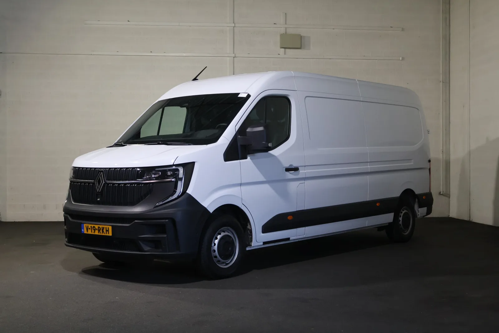 Renault Master (2025) — foto 1