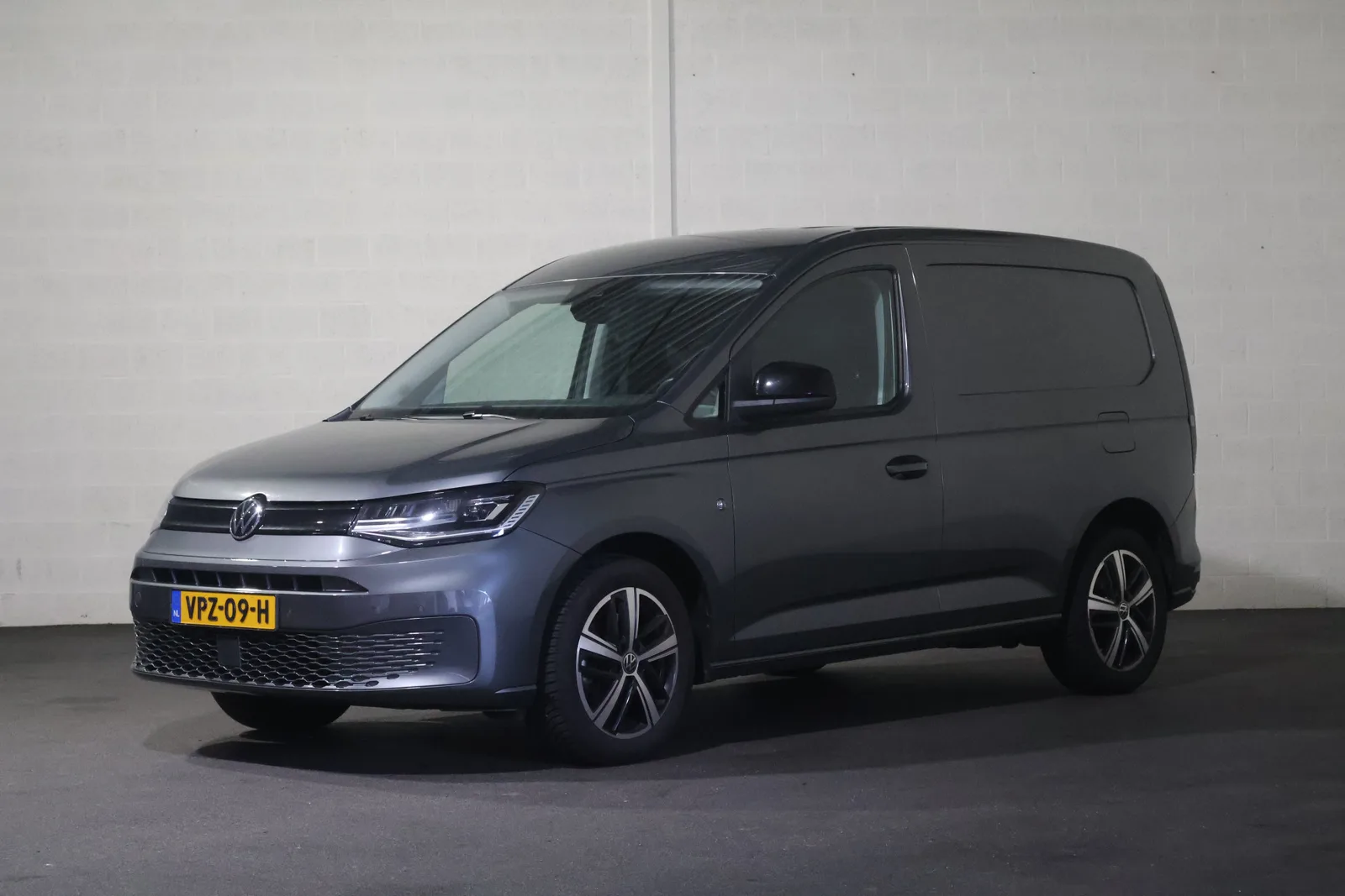 Volkswagen Caddy (2022) — foto 1