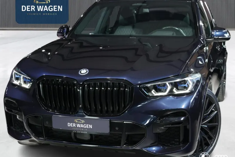 BMW X5 (2023)