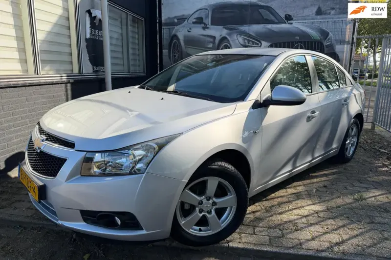 Chevrolet Cruze (2012)