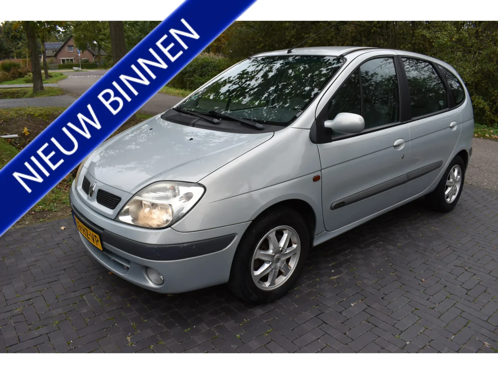 Renault Scénic (2002) — foto 1