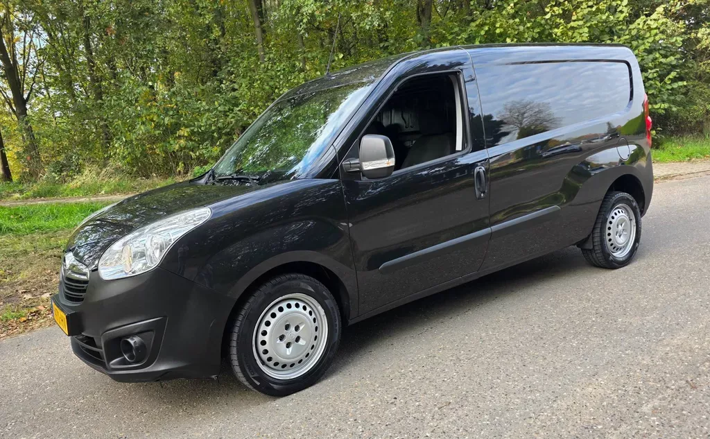 Opel Combo (2017) — foto 1