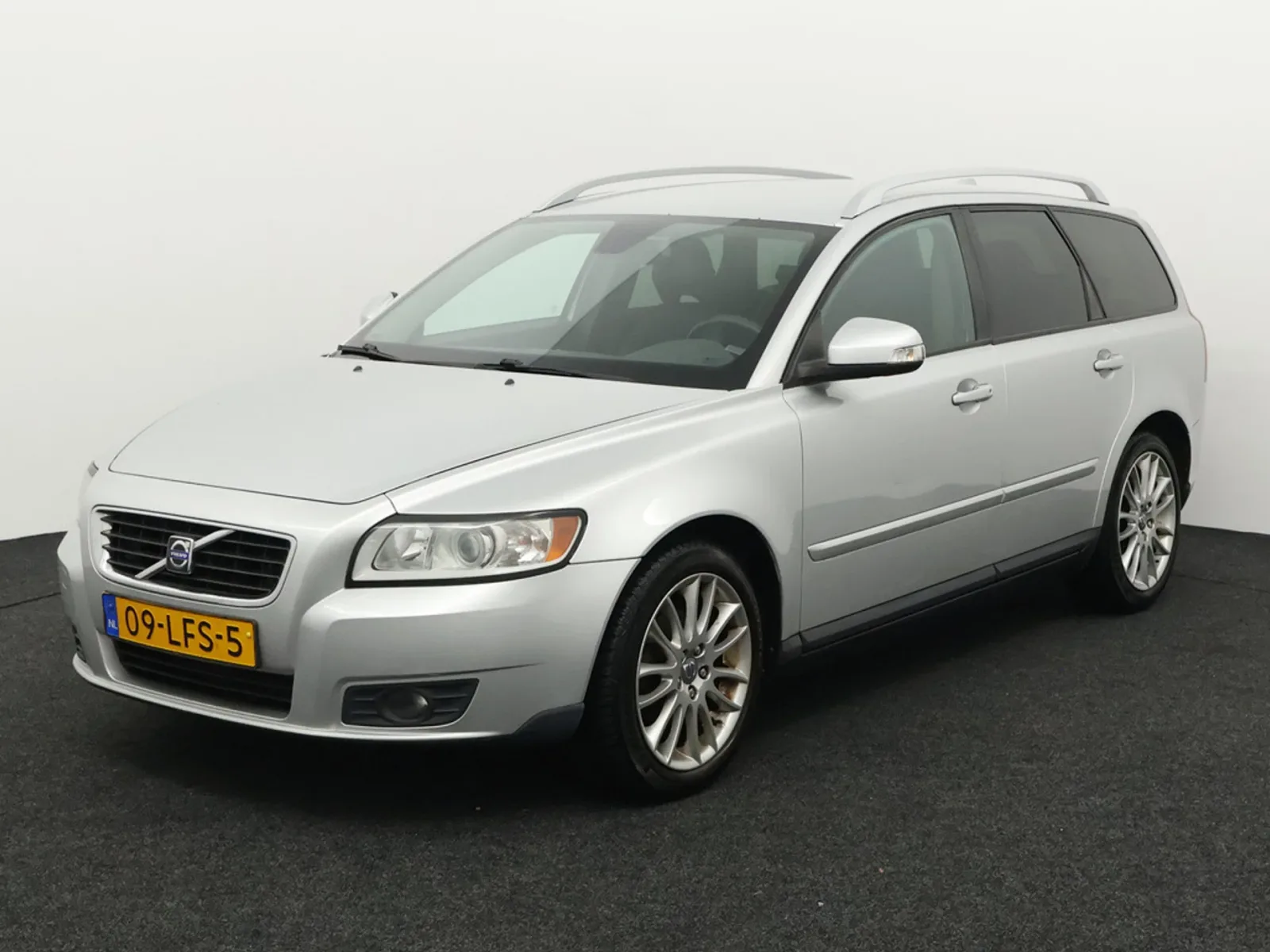 Volvo V50 (2010) — foto 1