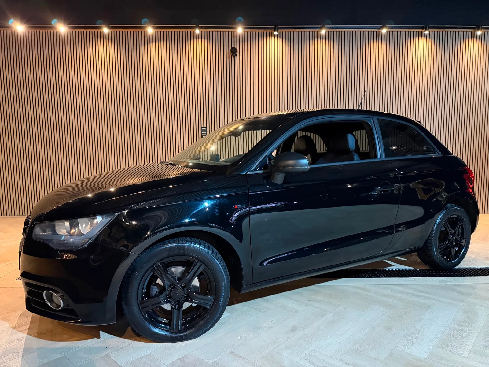 Audi A1 (2011) — foto 1