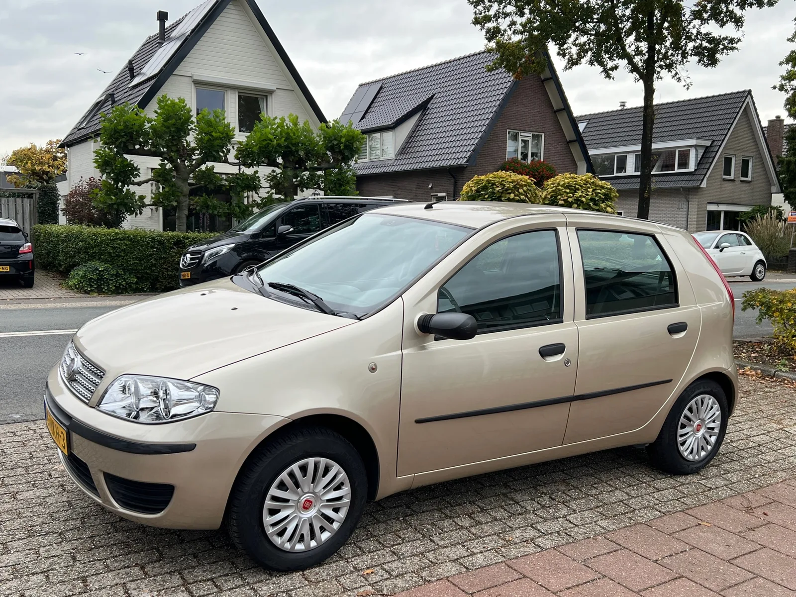 Fiat Punto (2009) — foto 1