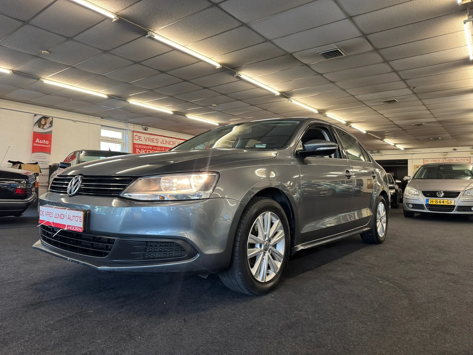 Volkswagen Jetta (2011) — foto 1
