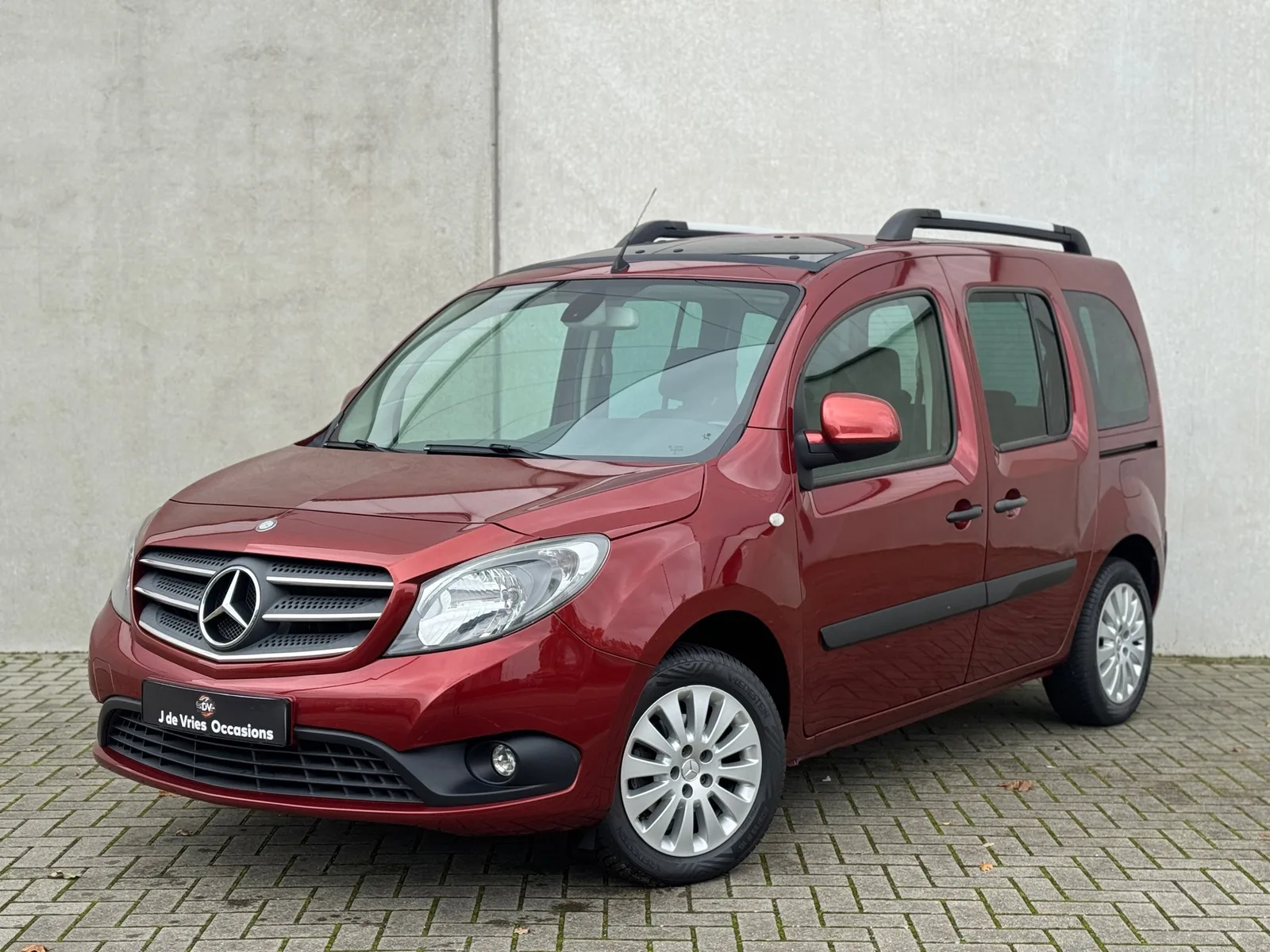 Mercedes-Benz Citan (2017) — foto 1