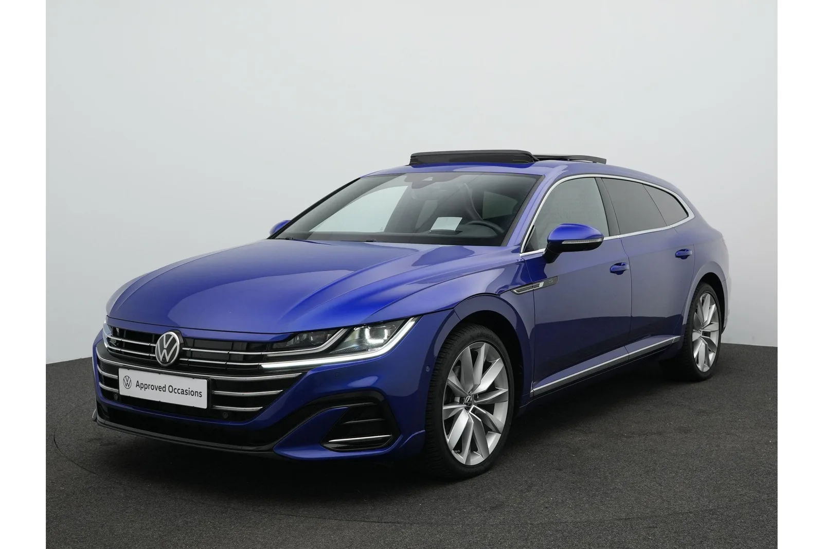 Volkswagen Arteon Shooting Brake (2021) — foto 1