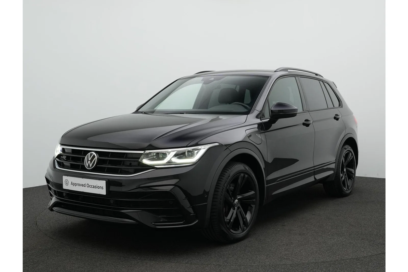 Volkswagen Tiguan (2022) — foto 1
