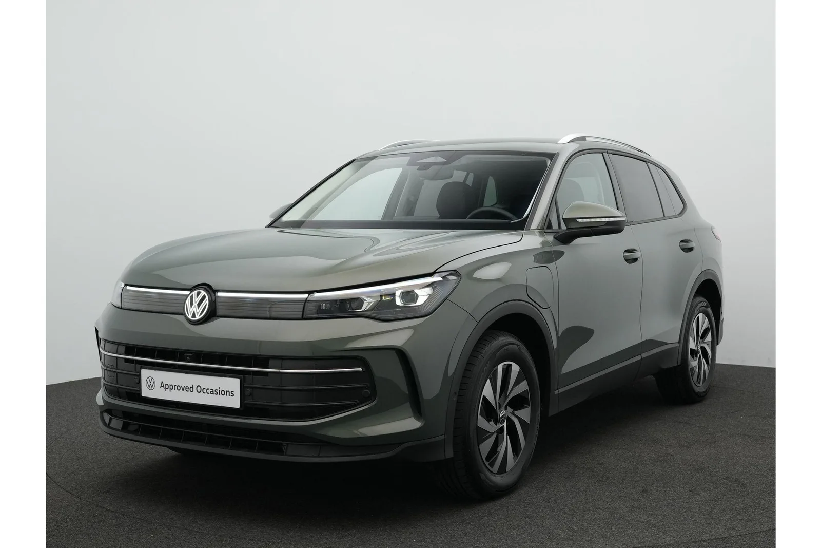 Volkswagen Tiguan (2025) — foto 1