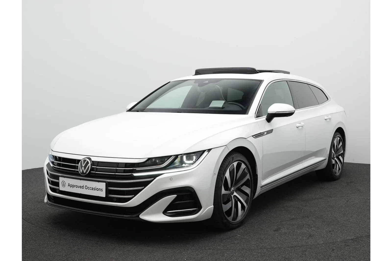 Volkswagen Arteon Shooting Brake (2022) — foto 1