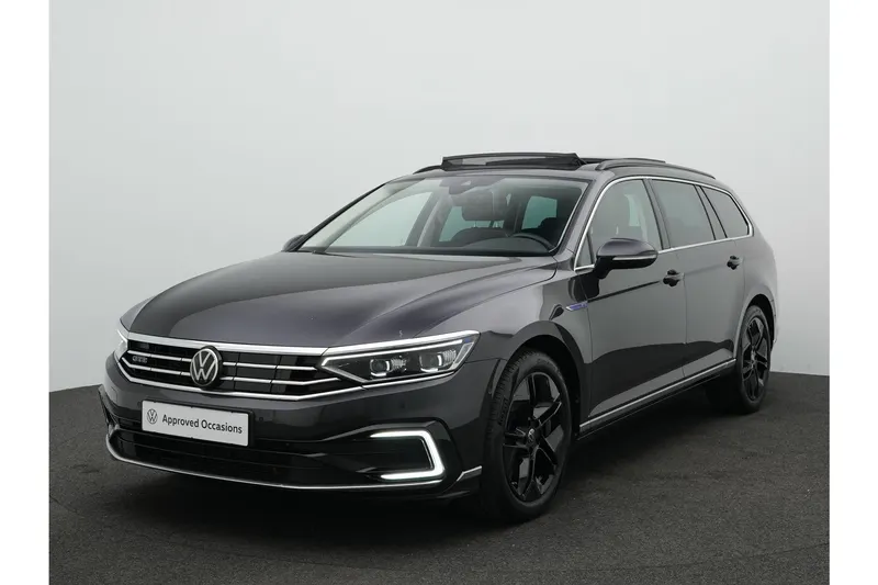 Volkswagen Passat (2023)
