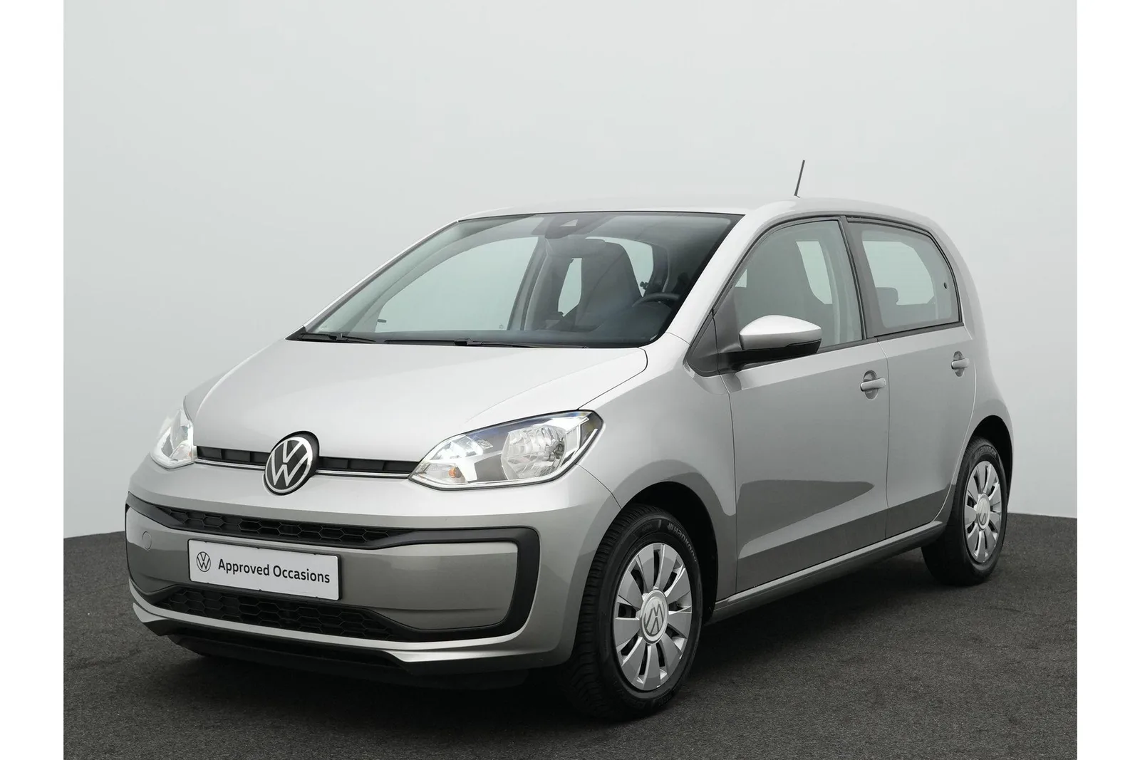 Volkswagen Up! (2023) — foto 1