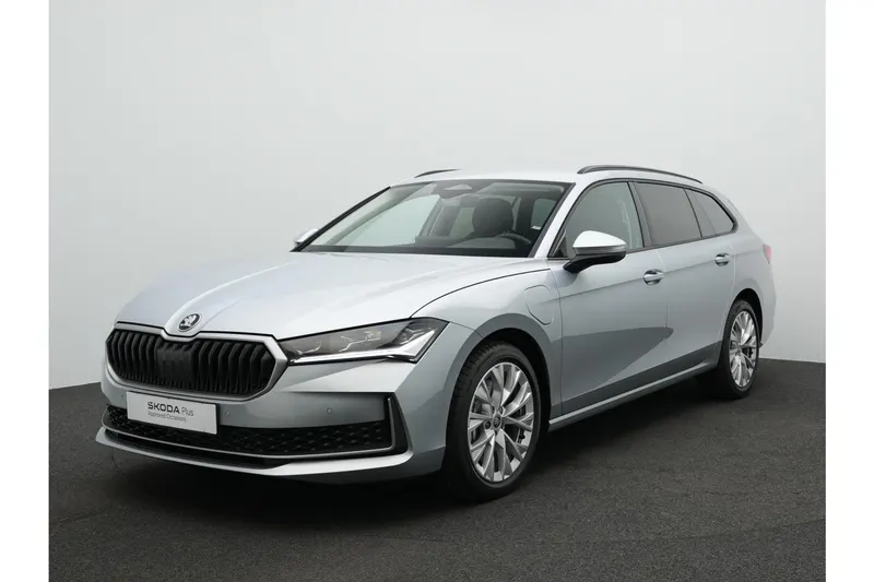 Škoda Superb (2025)
