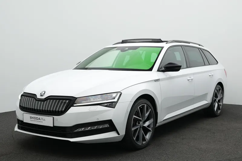 Škoda Superb (2023)