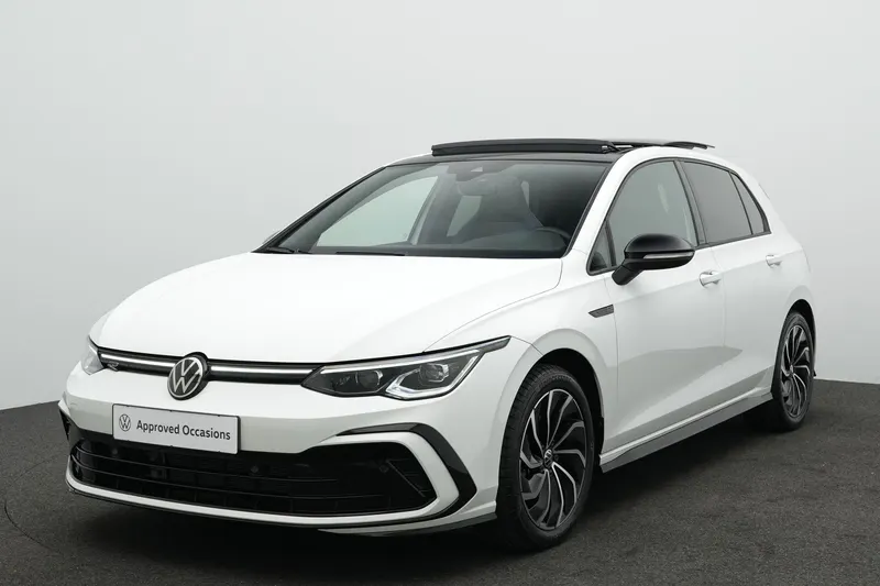 Volkswagen Golf (2024)