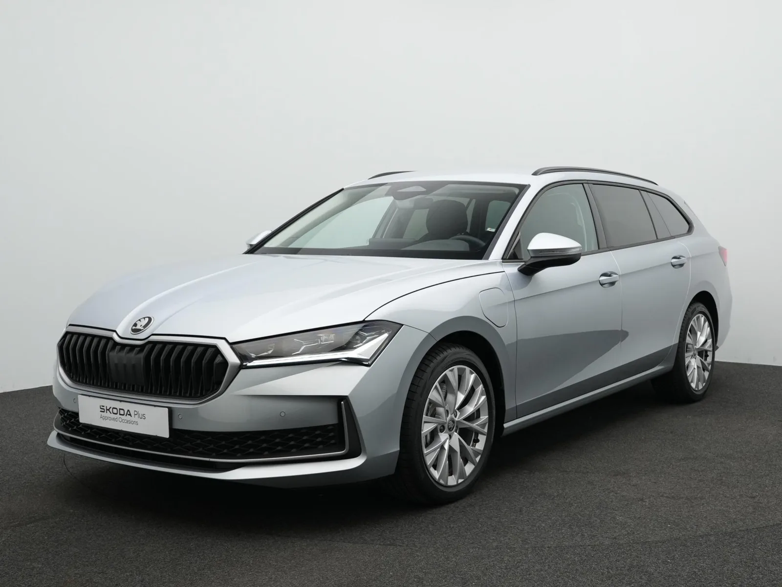 Škoda Superb (2025) — foto 1
