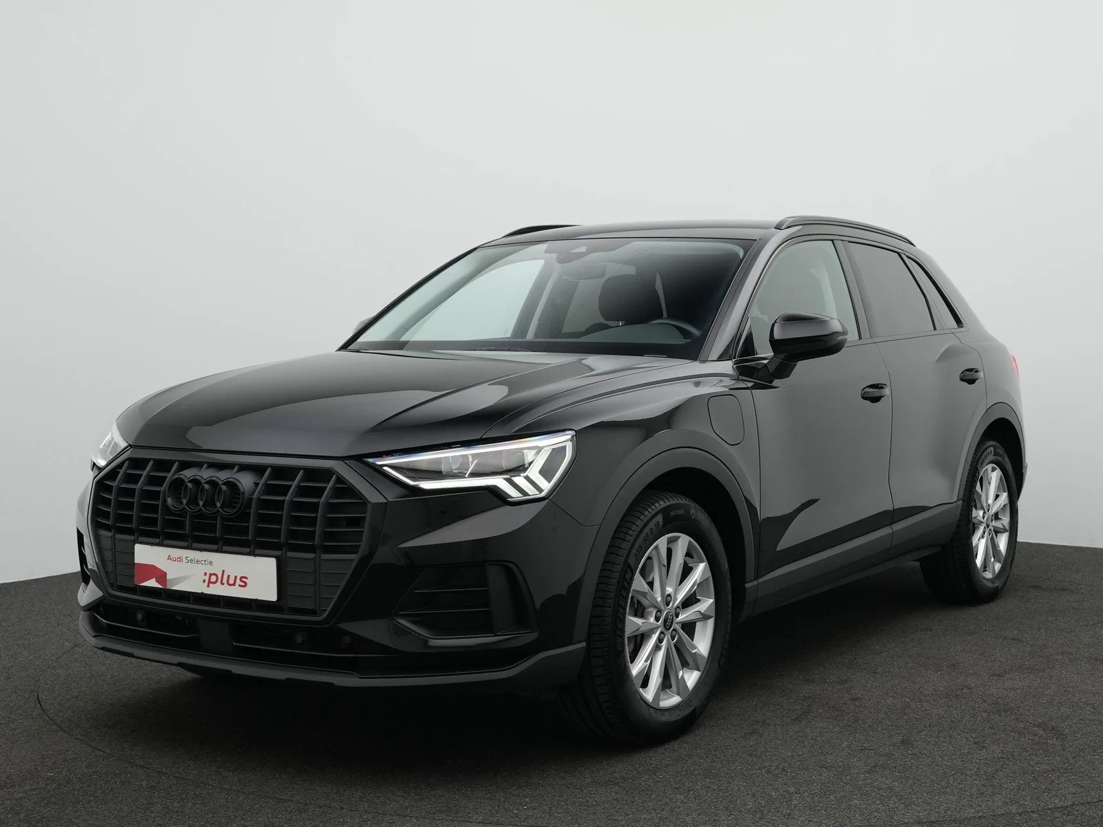 Audi Q3 (2023) — foto 1