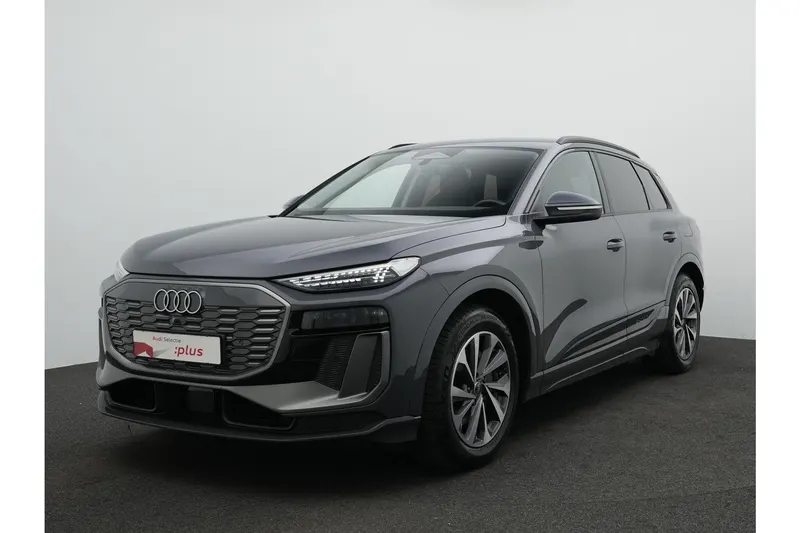 Audi Q6 e-tron (2025)