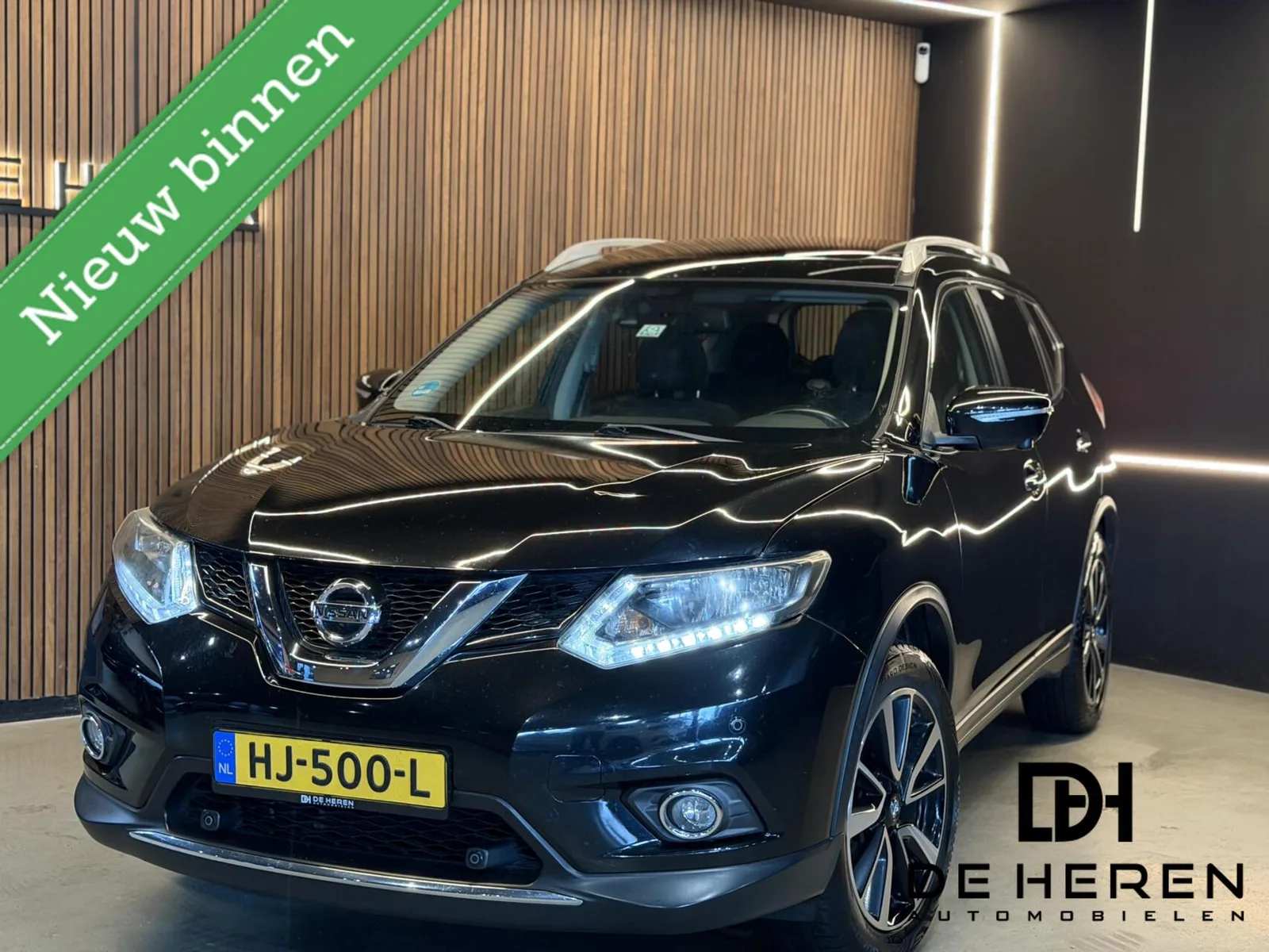 Nissan X-Trail (2015) — foto 1