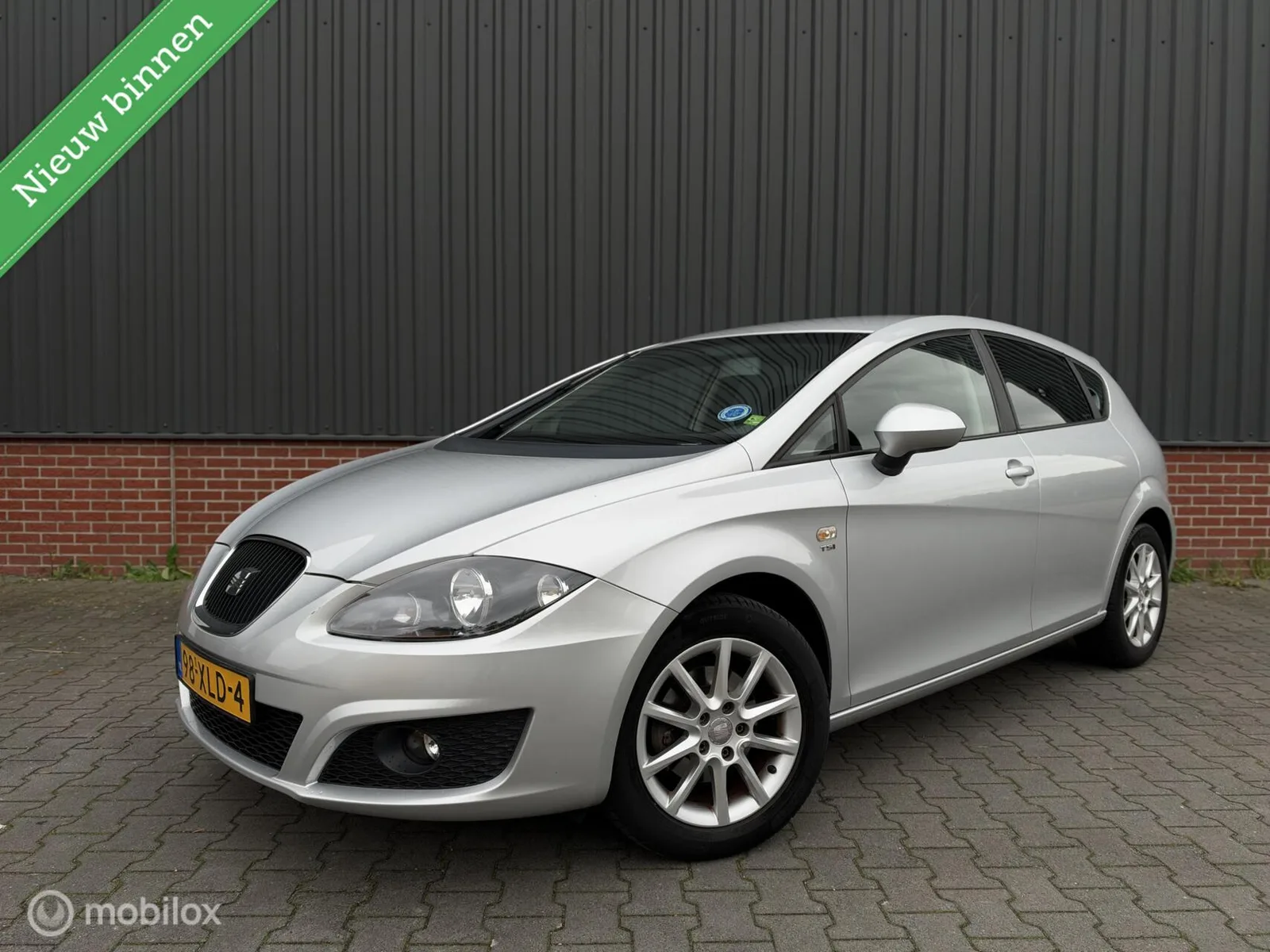 SEAT Leon (2012) — foto 1