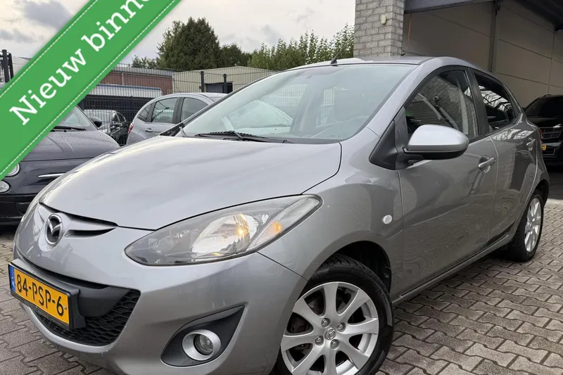Mazda 2 (2011)