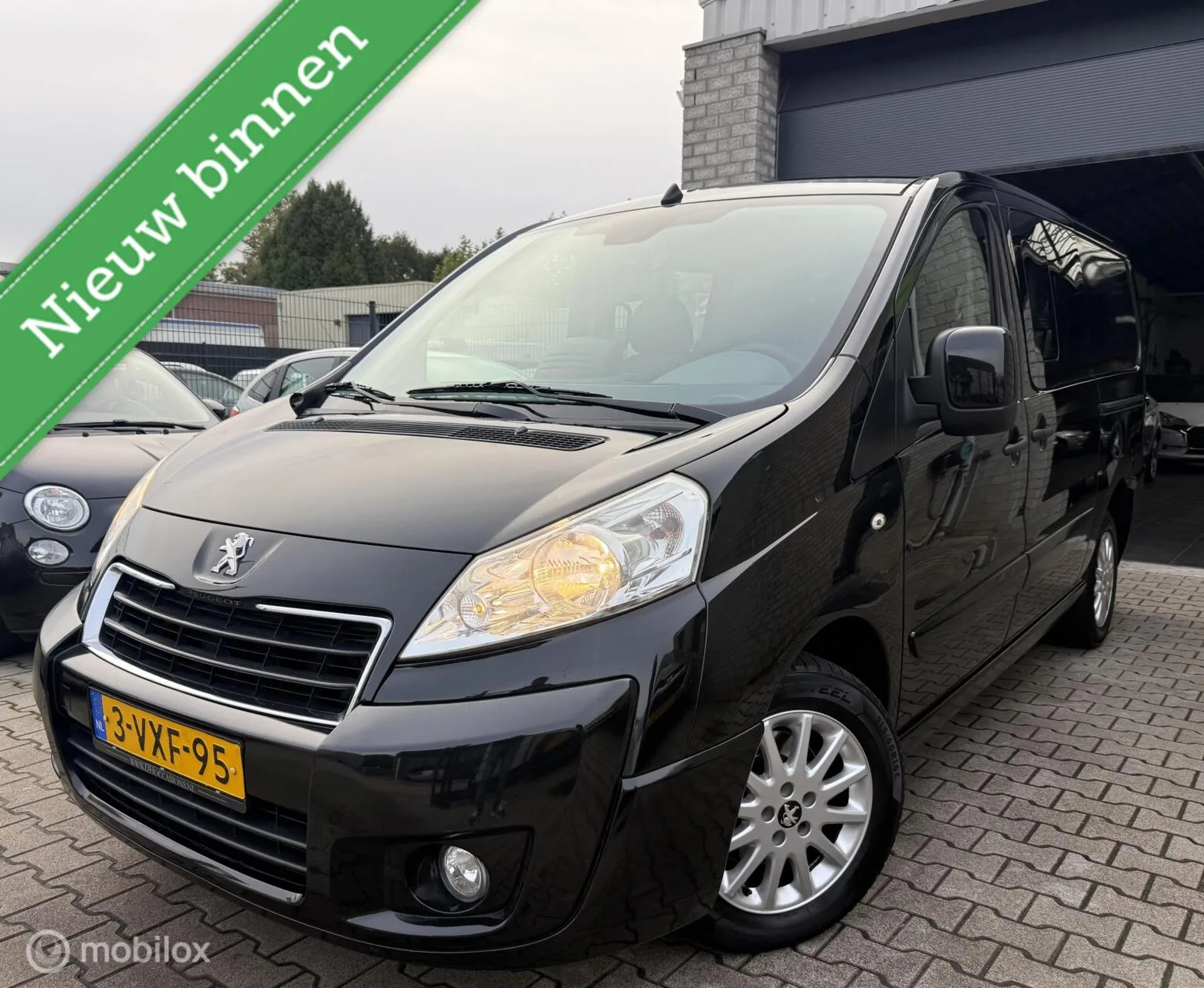 Peugeot Expert (2012) — foto 1