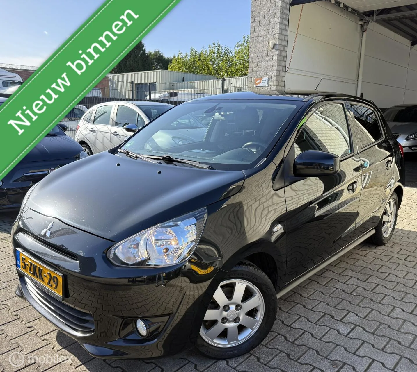 Mitsubishi Space Star (2015) — foto 1