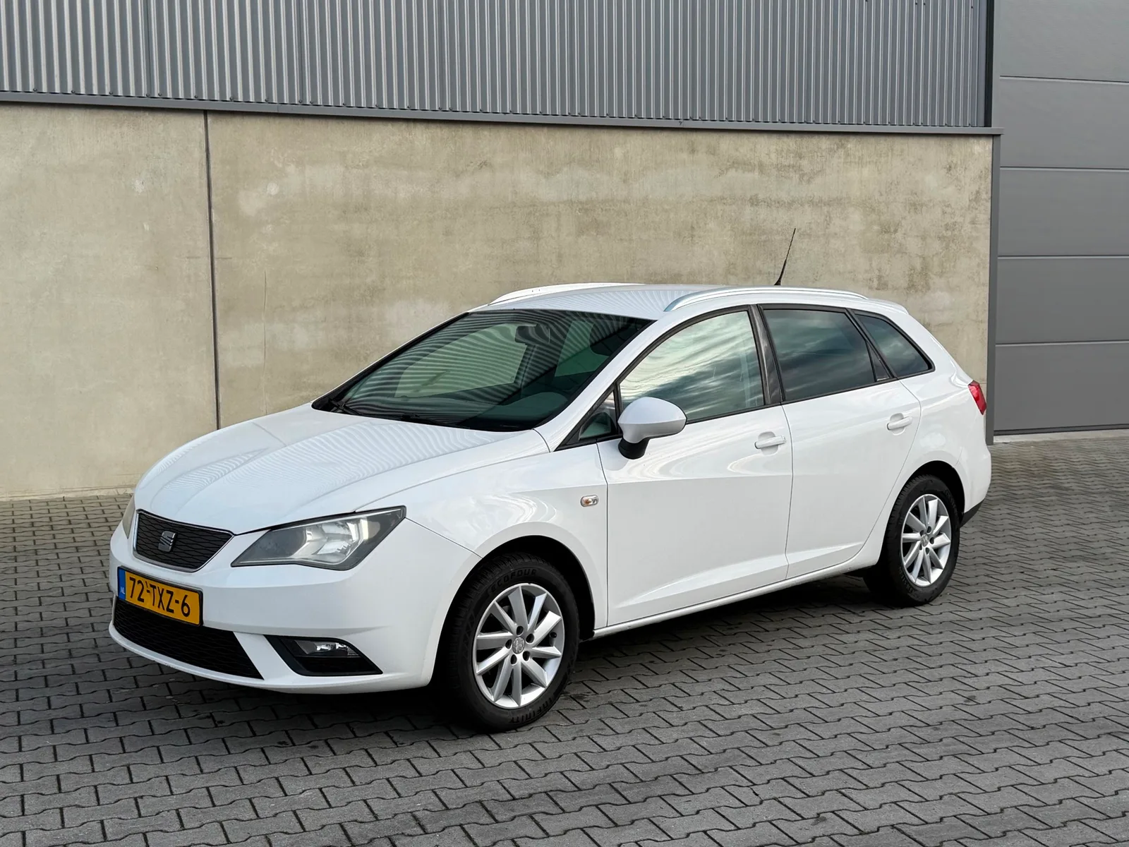 SEAT Ibiza (2012) — foto 1