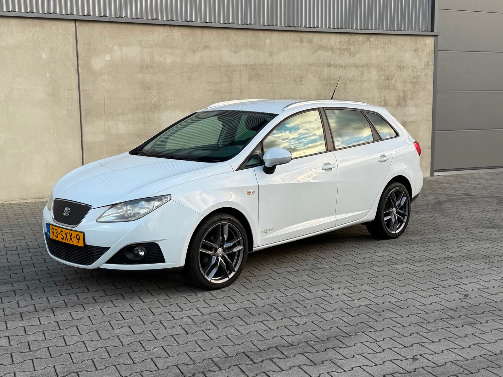 SEAT Ibiza (2012) — foto 1