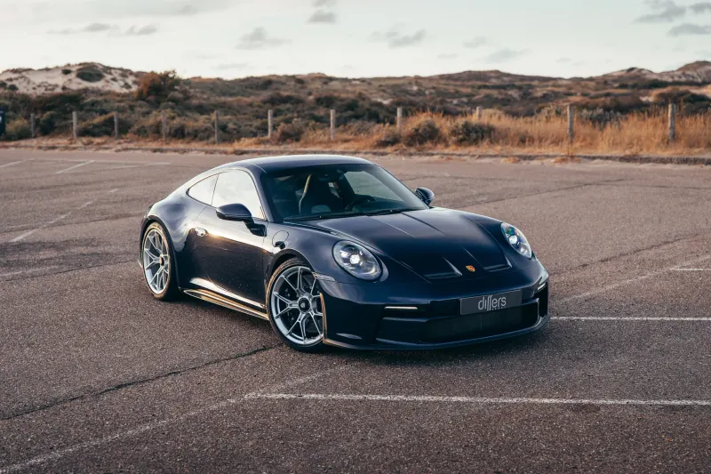 Porsche 911 (2024)