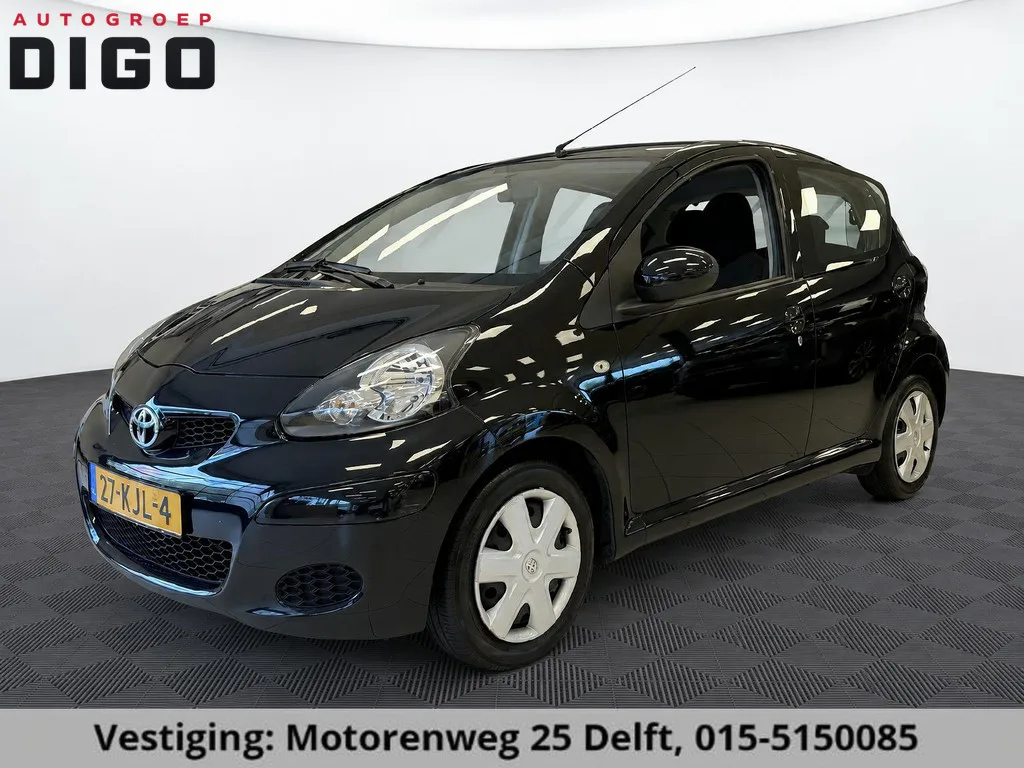 Toyota Aygo (2010) — foto 1