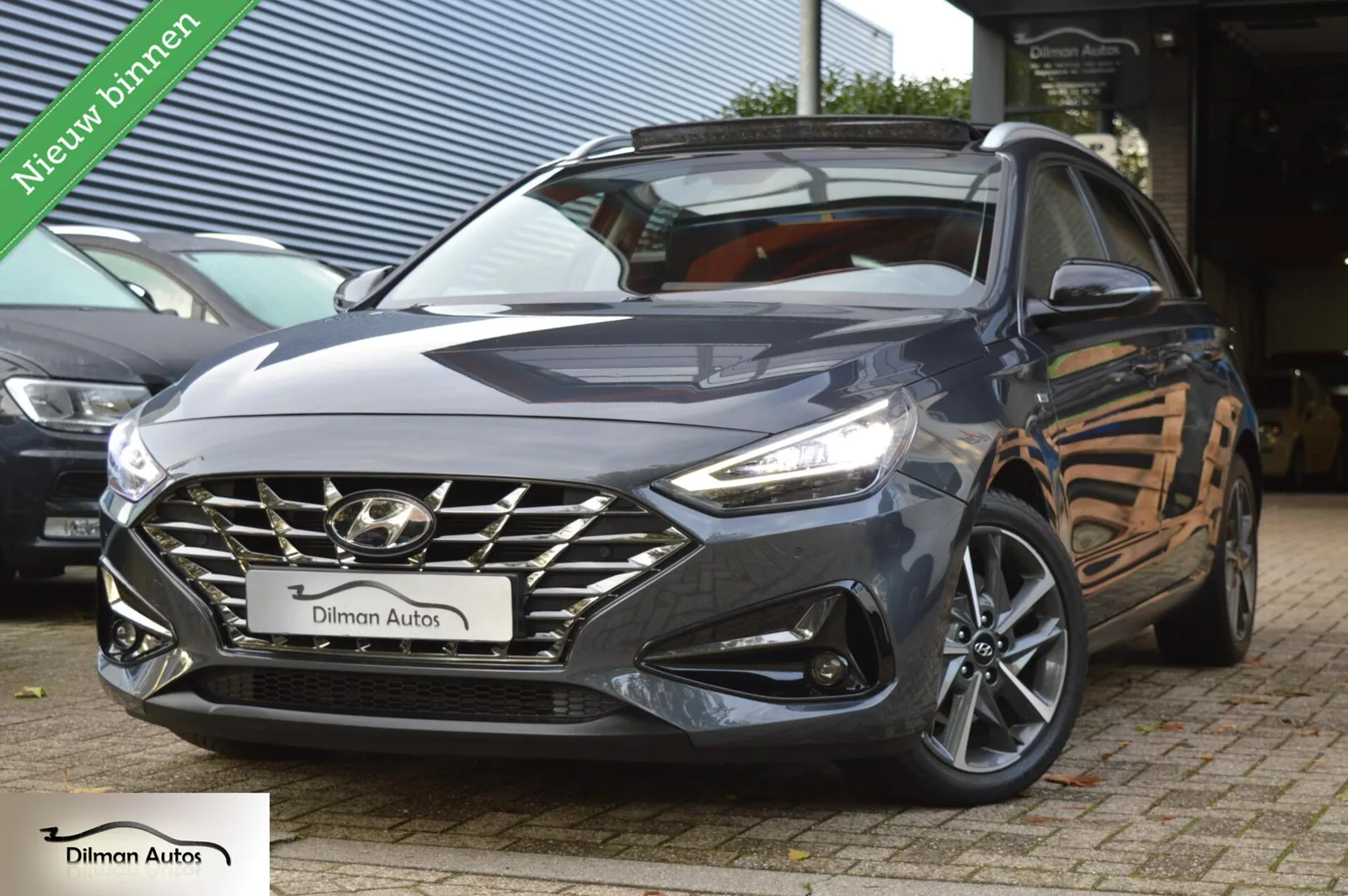 Hyundai i30 (2022) — foto 1