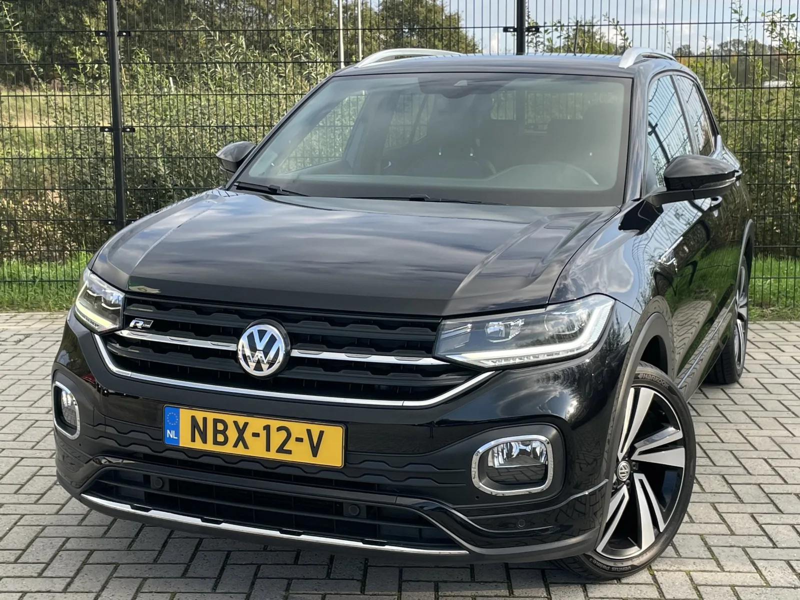 Volkswagen T-Cross (2019) — foto 1