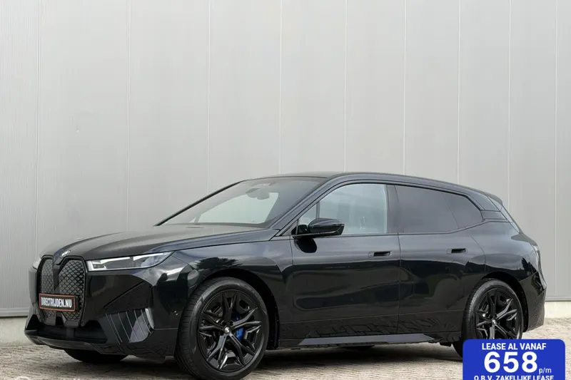 BMW iX (2022)
