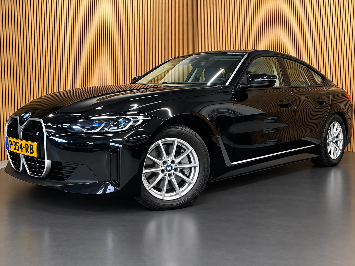 BMW i4 (2022) — foto 1