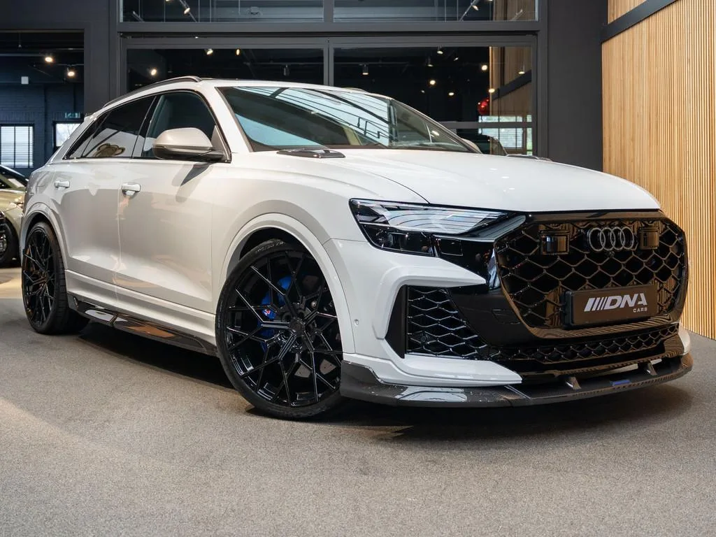 Audi RS Q8 (2025) — foto 1