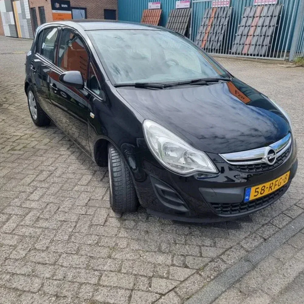 Opel Corsa (2011) — foto 1